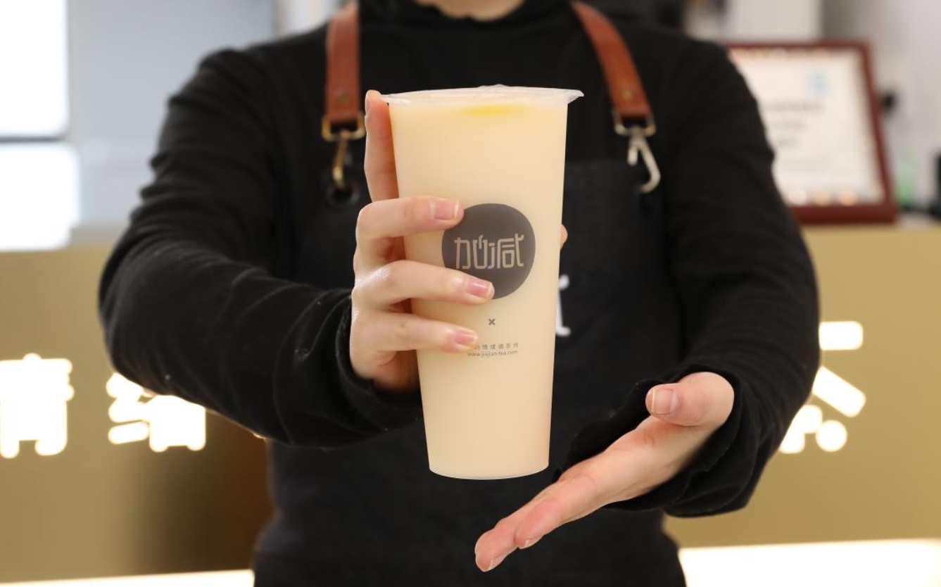 星空体育茶饮：一个茶饮品牌如何才能让加盟商有信心